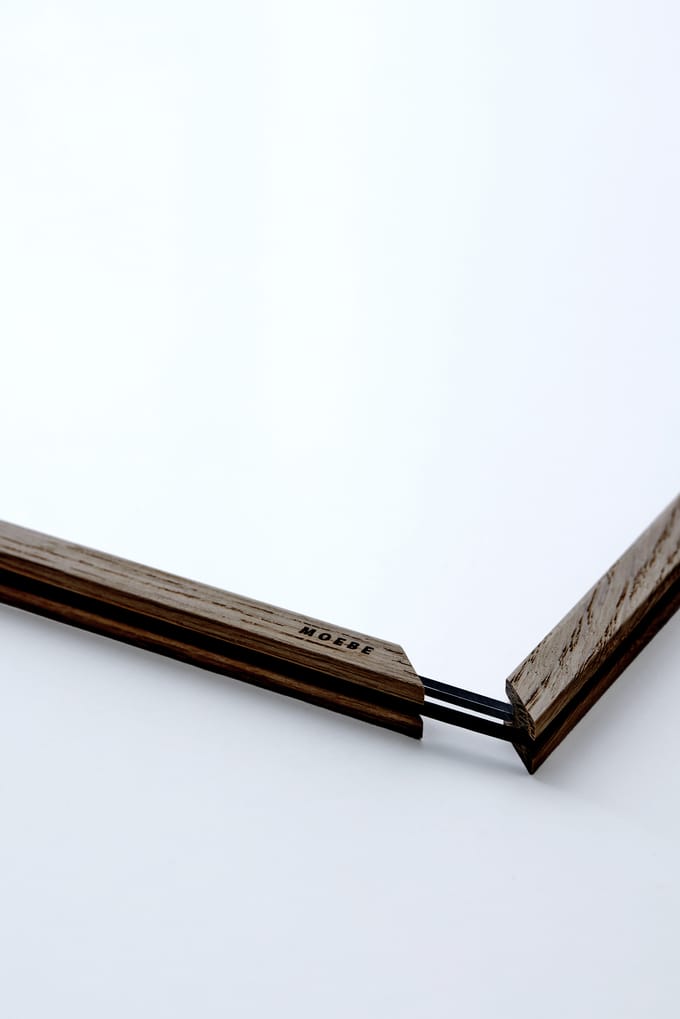 Moebe Frame - A3 - Moebe_SmokedOak