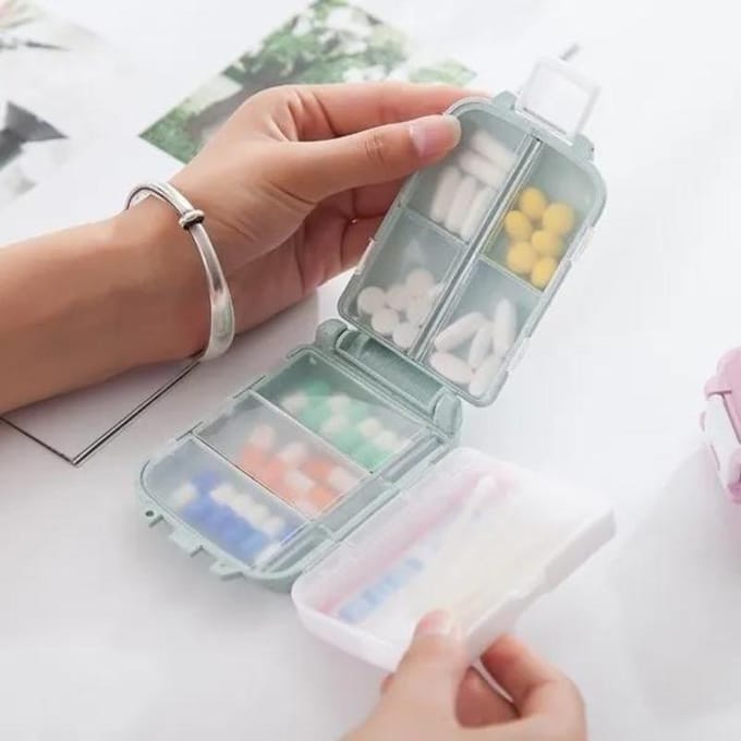 Petite boîte à médicaments créative scellée à trois niveaux, boîte à médicaments Portable pliable à trois sections, Mini boîtes de rangement à 8 compartiments rose