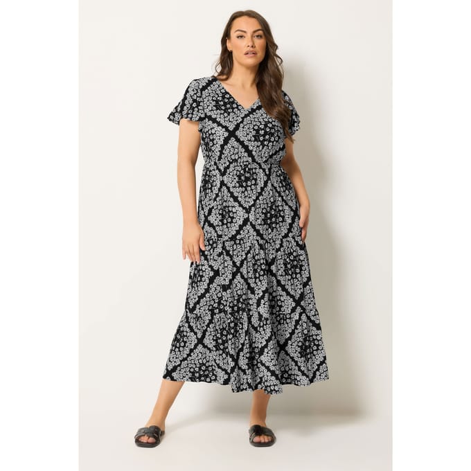 Yours Zwarte Smockjurk Met Madeliefjes Size 44