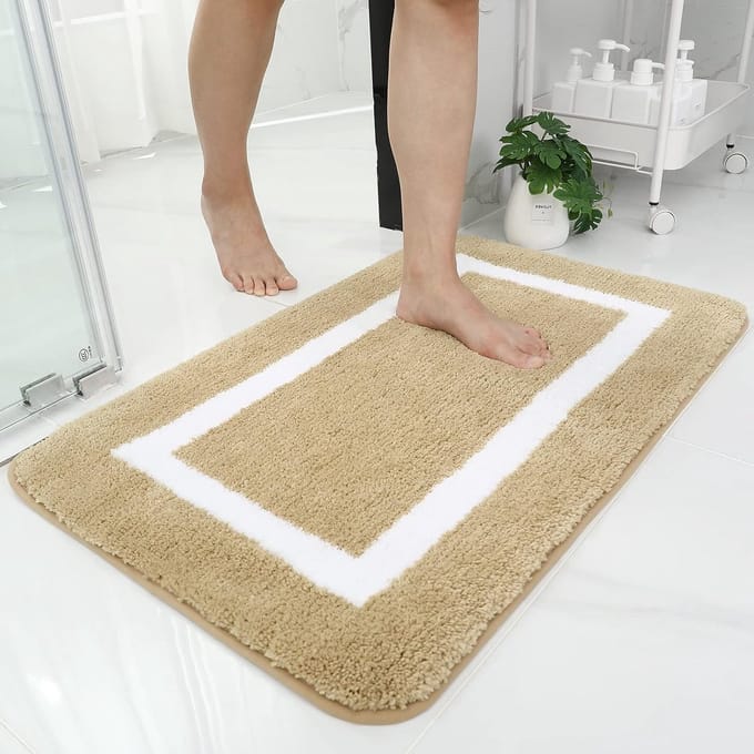 Zachte Antislip Badmat Hoogpolig Beige - Wasbaar Microvezel Badtextiel 60x90 cm