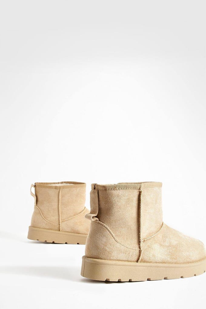 boohoo Dames Mini Cosy Boots | Zand | Maat: 37