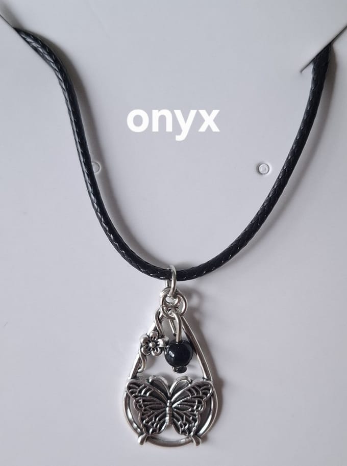 "Onyx" Waterdruppel / Vlinder Ketting