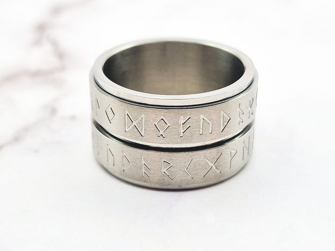 Mei's - Viking Runic Spinner - ring heren - runen - RVS zilver - ringmaat 61 mm