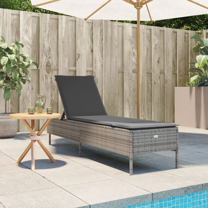 vidaXL - Ligbed - met - kussen - poly - rattan - grijs