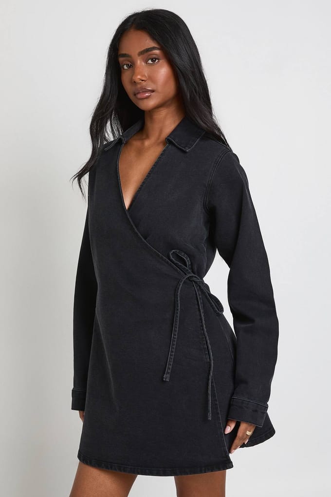 boohoo Dames Denim Wikkel Jurk | Washed Black | Maat: 34