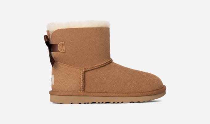 UGG® Mini Bailey Bow II for Kids in Brown, Size 3, Twinface/Polyester/Wool