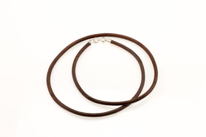 AuBor ®. Leren ketting met zilveren sluiting. Rood/Bruin. 3mm × 100cm