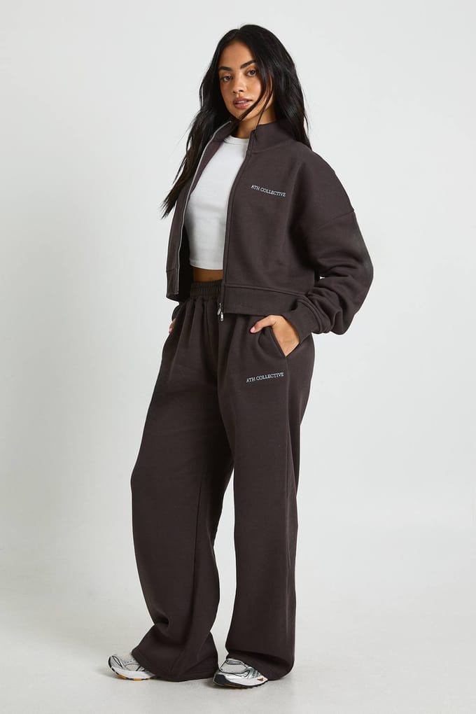 boohoo Dames Ath Collective Geborduurd Trechterhals Trainingspak | Chocoladebruin | Maat: XL