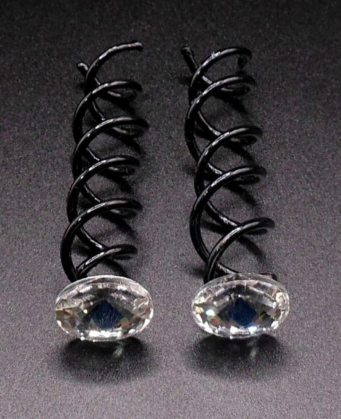Haarspiralen zwart met diamant