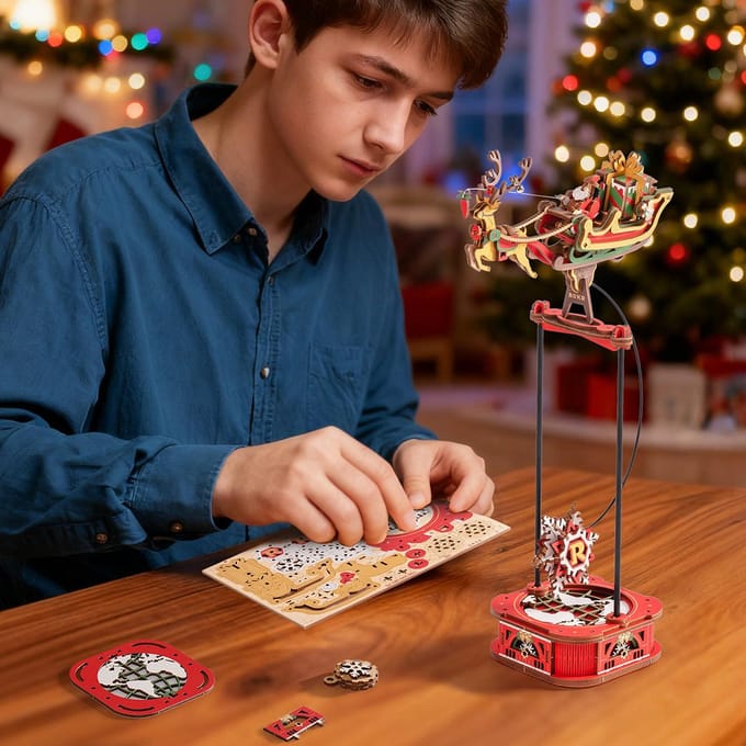 Robotime Santa on Sleigh - ROKR Gravity Swing - MCD05 - Bouwpakket - Knutselen - Kerst