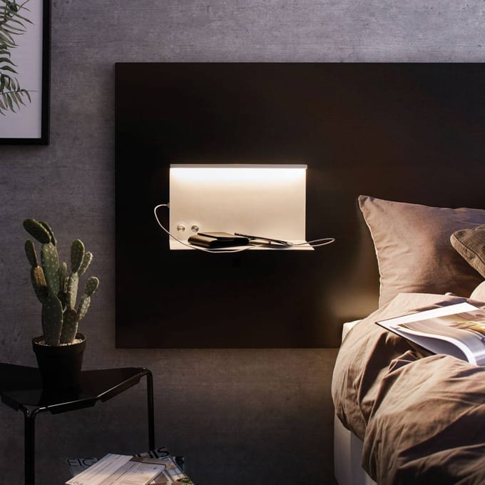 LED-wandlamp Jarina 3000K 370lm / 160lm 230V 4,5W / 1,6W dimbaar Wit