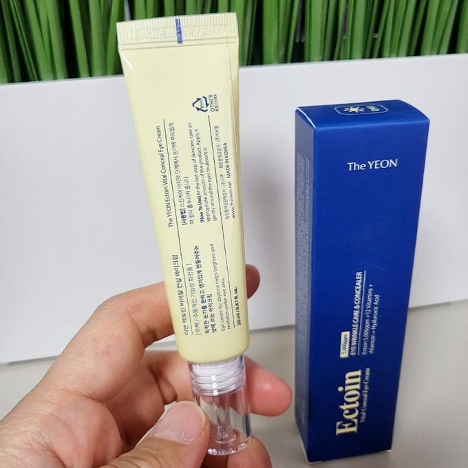 The Yeon Ectoin Donkere Kringen Concealer Oogcrème (Blote Huid Crème) 20 ml beige