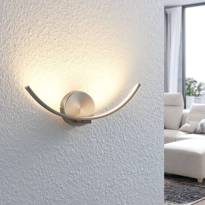 Lindby LED wandlamp Iven, breedte 34 cm, nikkel, 3.000 K