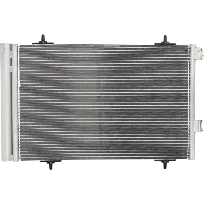 Condensator, airconditioning THERMOTEC KTT110486