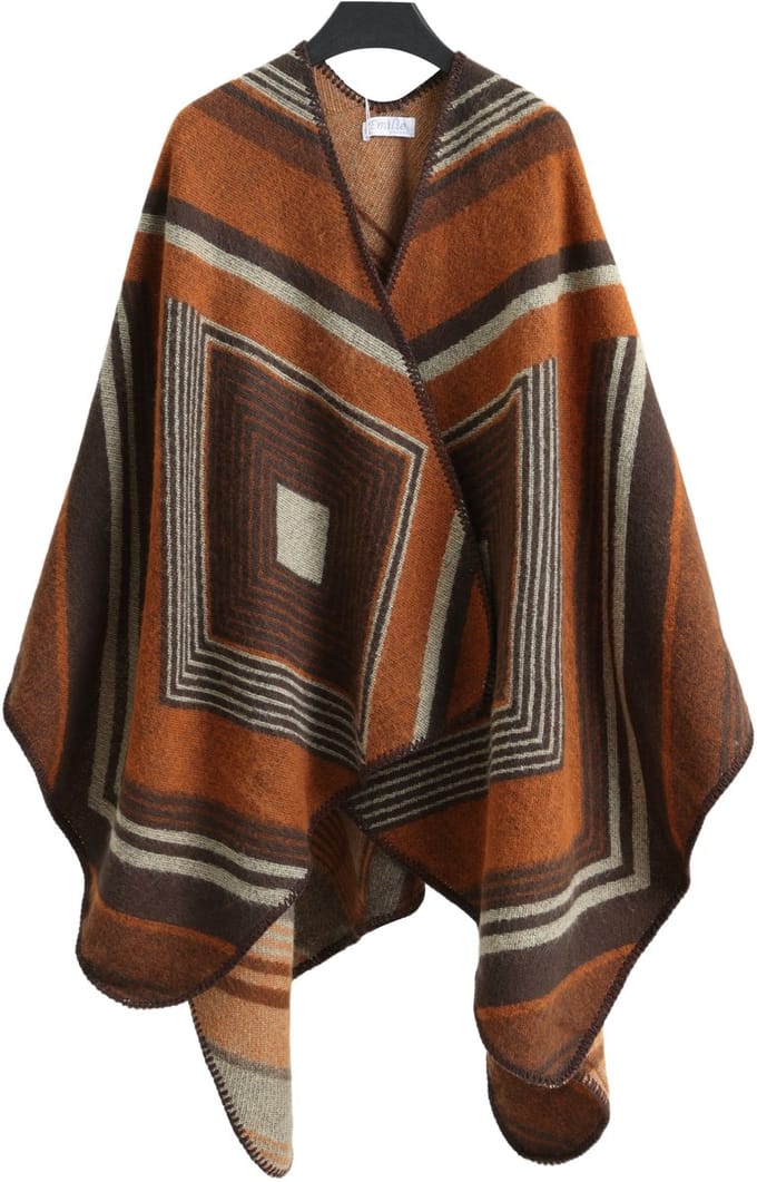 Emilie scarves - poncho - cape - omslagdoek - oranje bruin