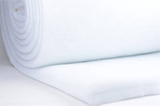 Fiberfill / Dacron 100g/m² - per meter - 160cm breed - Stoffering - opvulling - Brandvertragend - GOEDKOOP