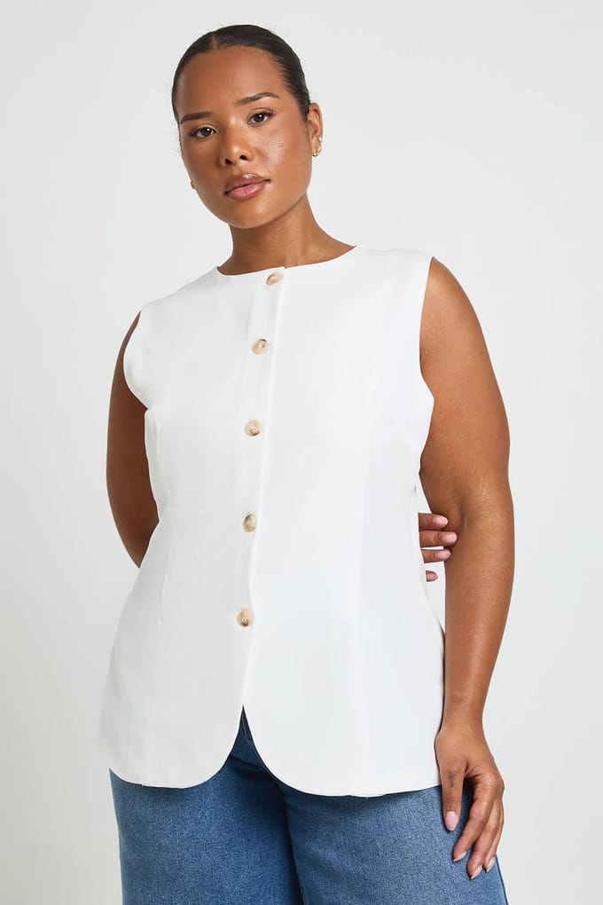 boohoo Dames Plus Lange Gilet Met Getailleerde Taille | Ivoor | Maat: 52