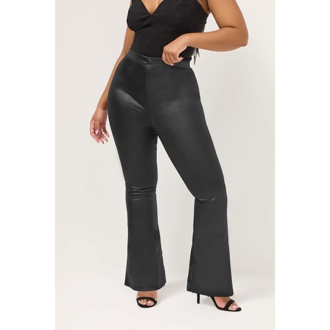 Yours Zwarte Gecoate Flared Leggings Size 42
