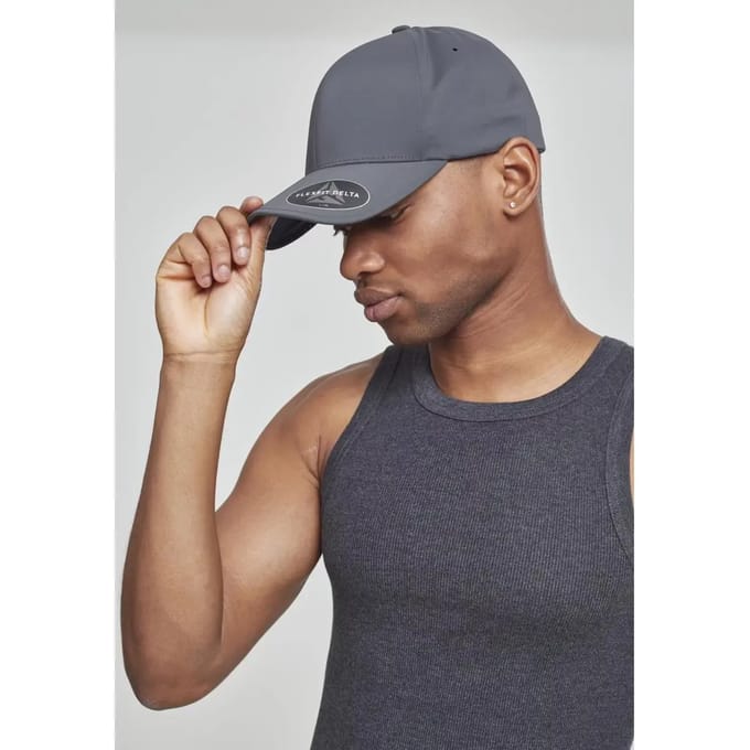 Urban Classics - Delta Flexfit pet - S/M - Wit