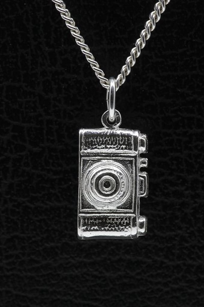 Zilveren Fototoestel ketting hanger - groot