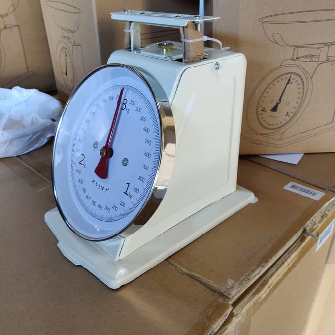 Plint Retro Keukenweegschaal Wit - Tot 3 kg