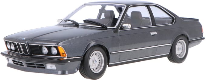 BMW 635 CSi 1982 - 1:18 - Minichamps