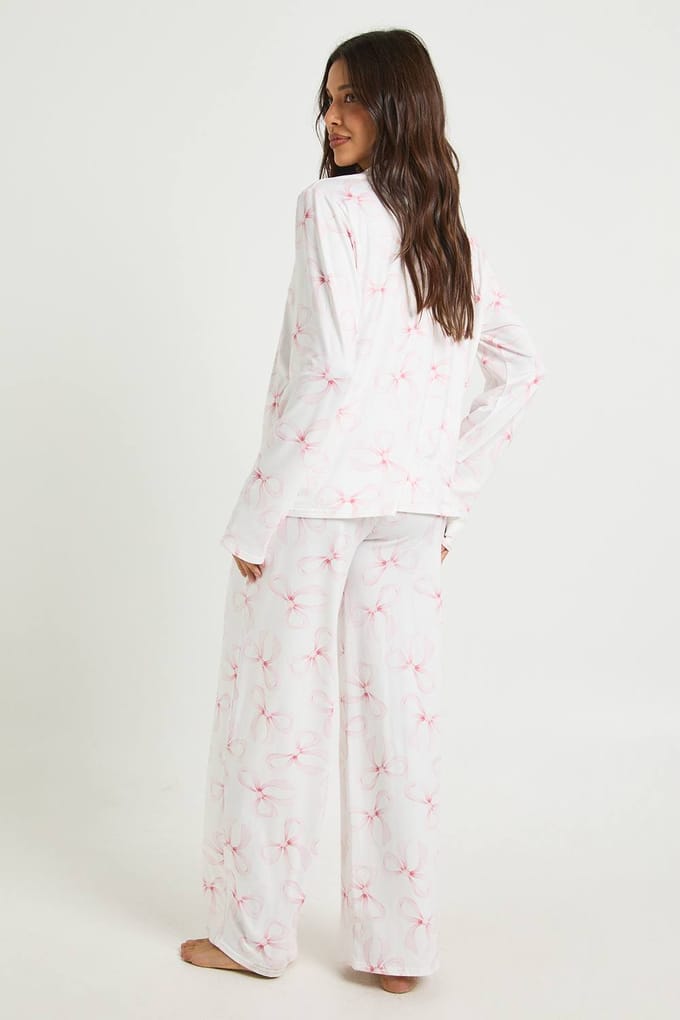 boohoo Dames Strik Print Lange Mouw Top & Broek Pyjama Set | Wit | Maat: 44