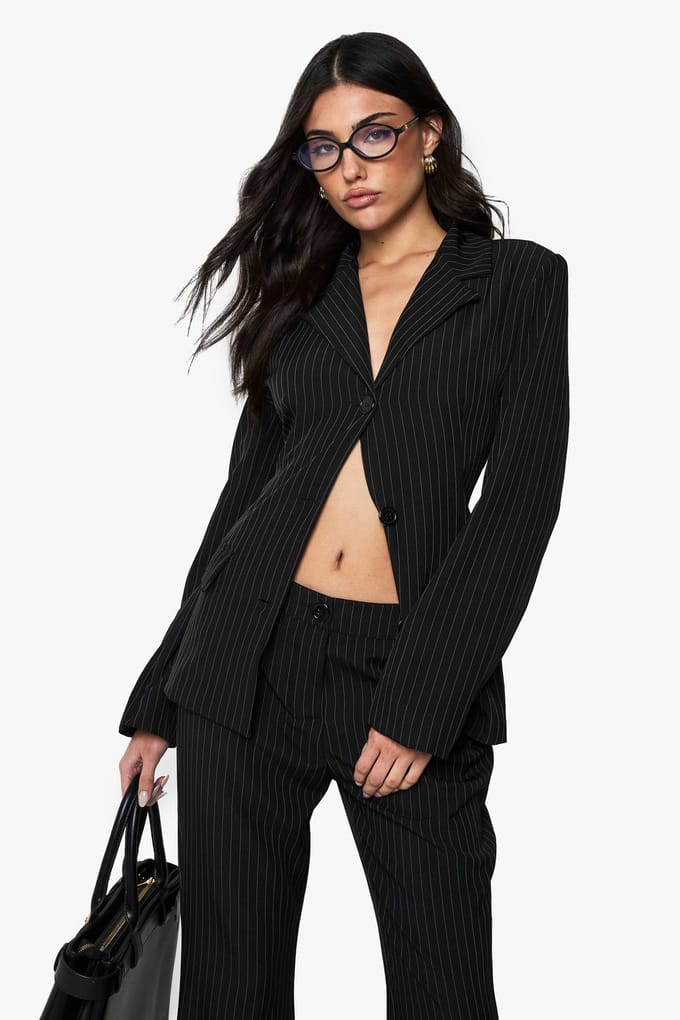 boohoo Dames Pinstripe Gestructureerde Op Maat Gemaakte Blazer | Zwart | Maat: 44