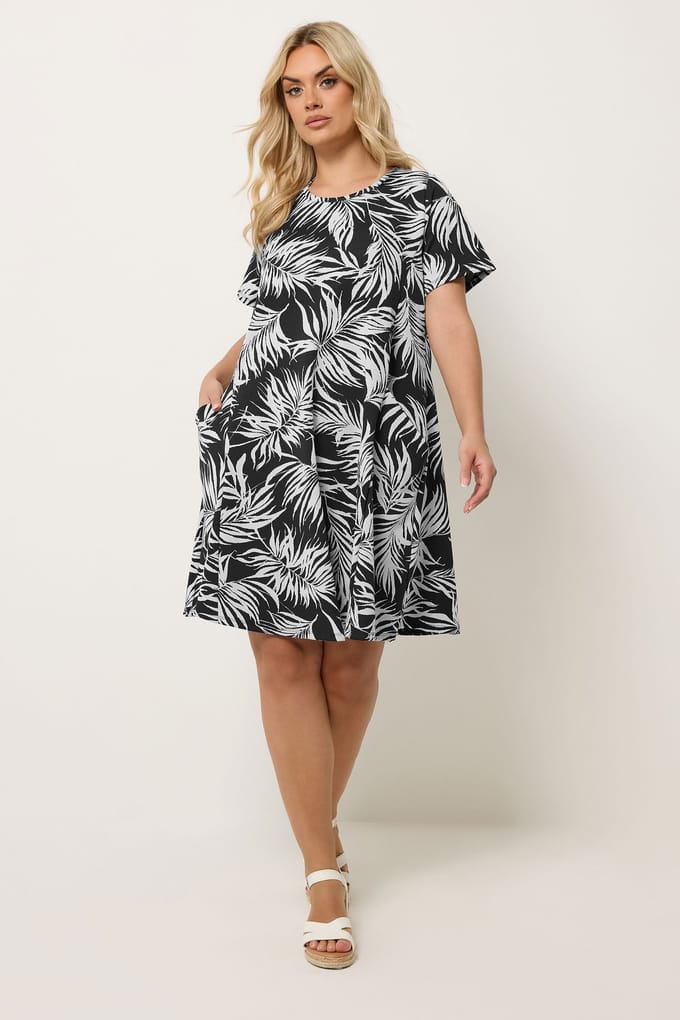 Yours Zwarte Jurk Met Jacquardprint Size 54-56