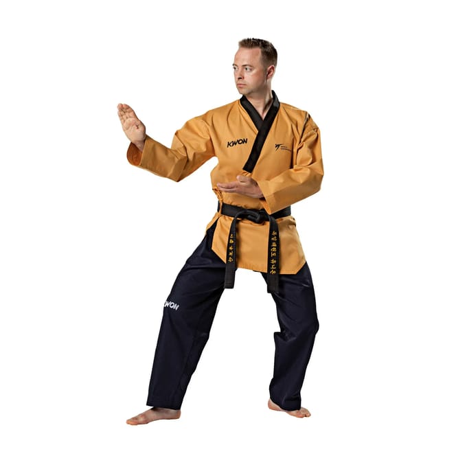 KWON Taekwondopak Poomsae Grand Master WT goedgekeurd
