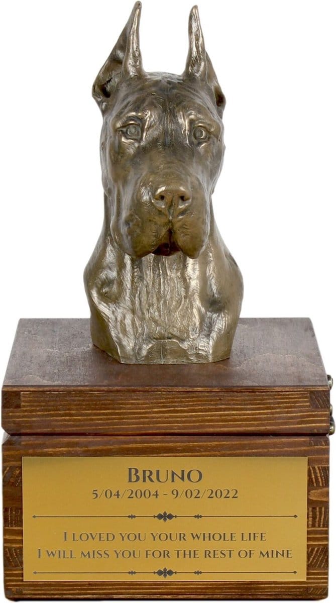 Duitse Dog urn met beeldje - persoonlijke urn voor hondenas