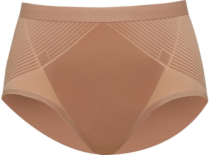 SPANXshape™ Invisible Brief- Kleur Cafe au Lait (Dark Nude) - Maat M