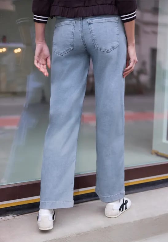 Wide Legs Jeans