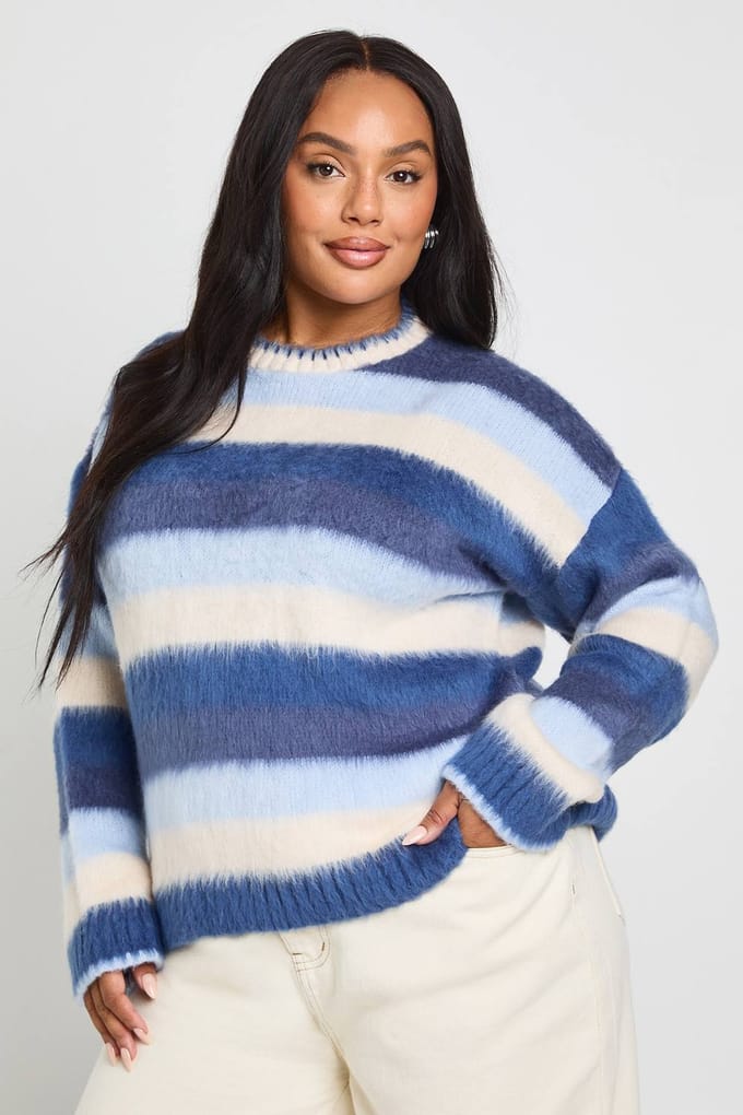 boohoo Dames Plus Geborstelde Gestreepte Oversized Trui | Blauw | Maat: 48-50