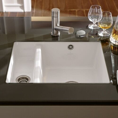 Villeroy & Boch Subway 60 XU undermount sink, drain set with excenter actuation 675802R1