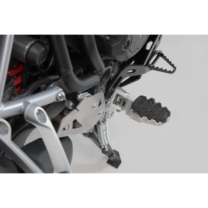 Voetsteun kits SW-Motech Triumph Tiger 800/ 900/ 1200, Scrambler 1200 EVO