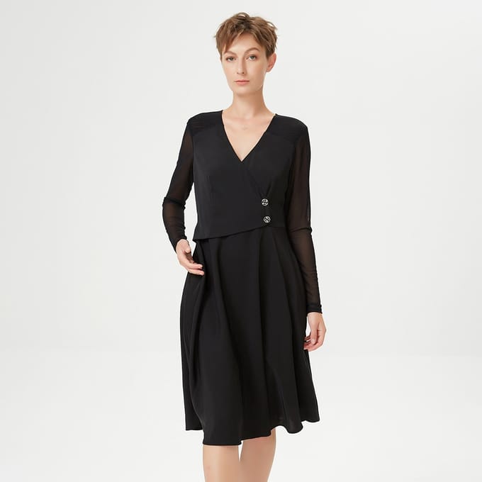 Skater Cross-Heart Dress en stretch tule mouwen