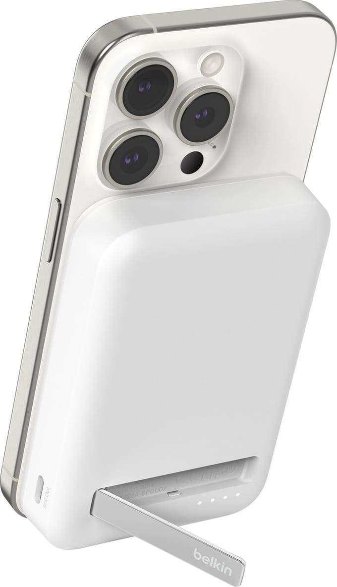 Draadloze Externe Batterij Belkin BoostCharge Pro met Kickstand, 8000mAh, 15W, FQI, 1 x QI - 1 x USB-C, Wit BPD007btWH