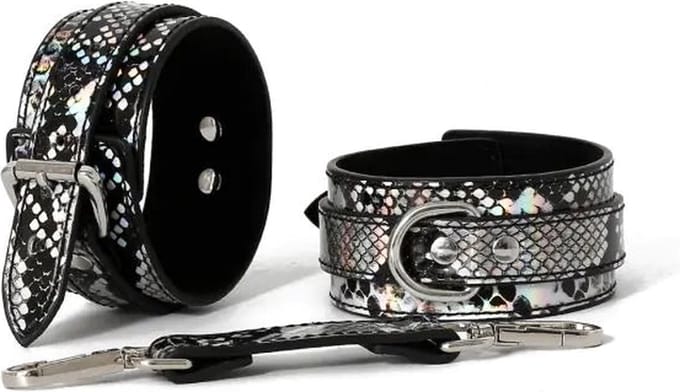 Smart Moves - Enkelboeien - PU Leer - Slangenprint Zwart/Zilver