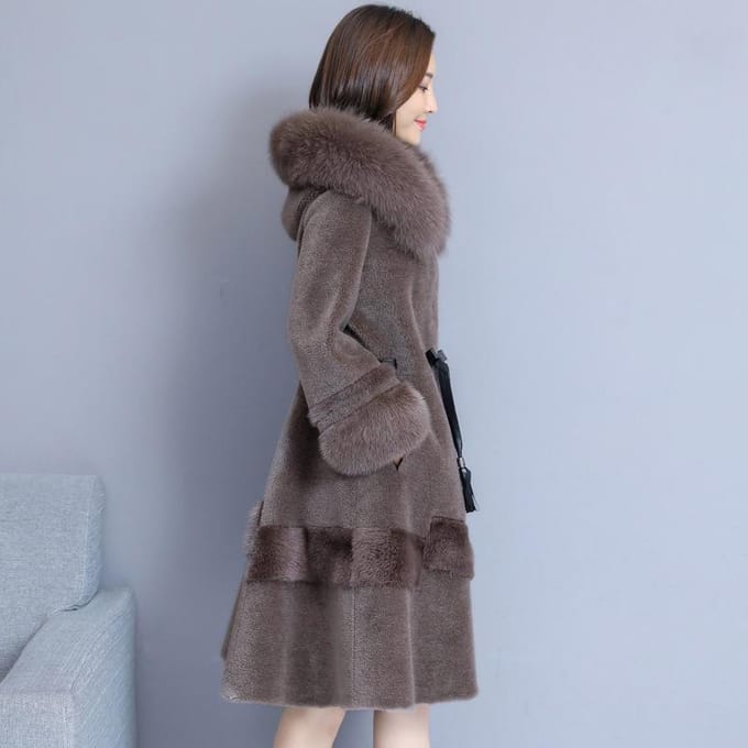 Sheepshear-jas voor dames Nieuwe winter Moedermode van middelbare leeftijd Temperament Vosbontjas Halflang M