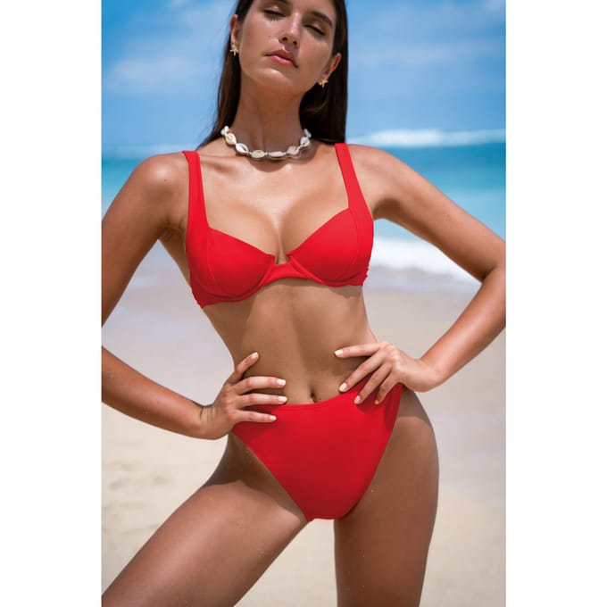 Mijn favoriete rode bikiniset