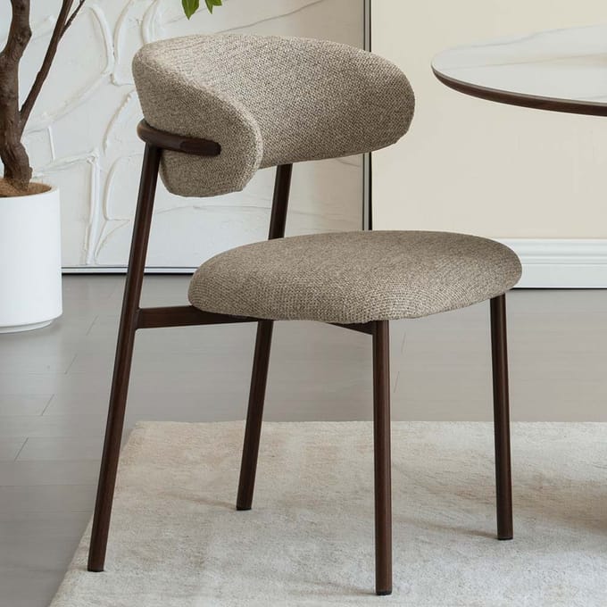 Milton & Oldbrook Eetkamerstoel Hamina Zand - Walnootlook