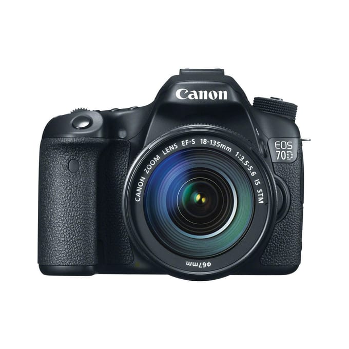 Appareil photo reflex numérique Canon EOS 70D + objectif zoom EF-S 18-135mm f/3.5-5.6 IS STM noir