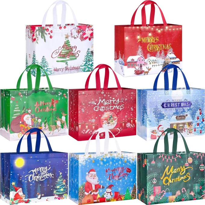 Set van 8 Herbruikbare Kerstcadeau Tassen met Handvatten - Feestelijke Design
