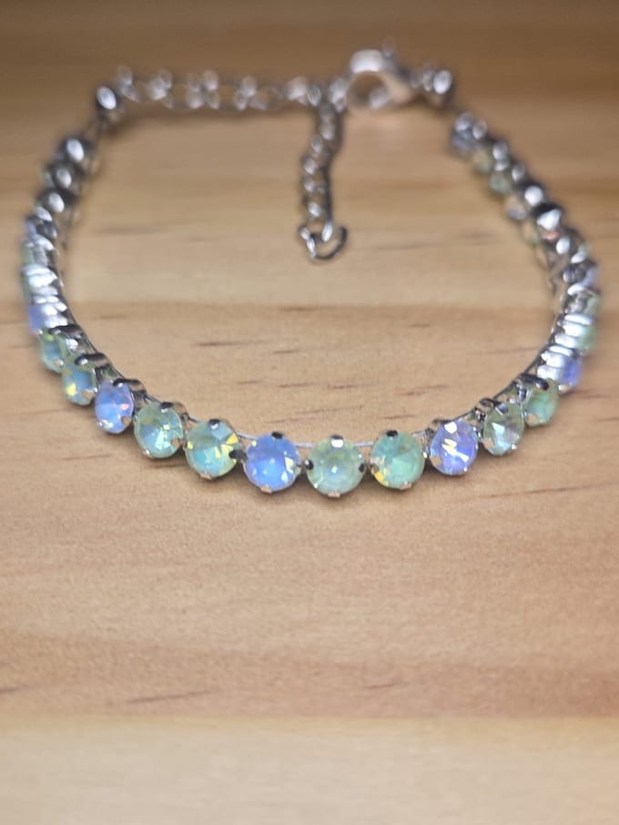 strass armband mind groen met lichtblauw.