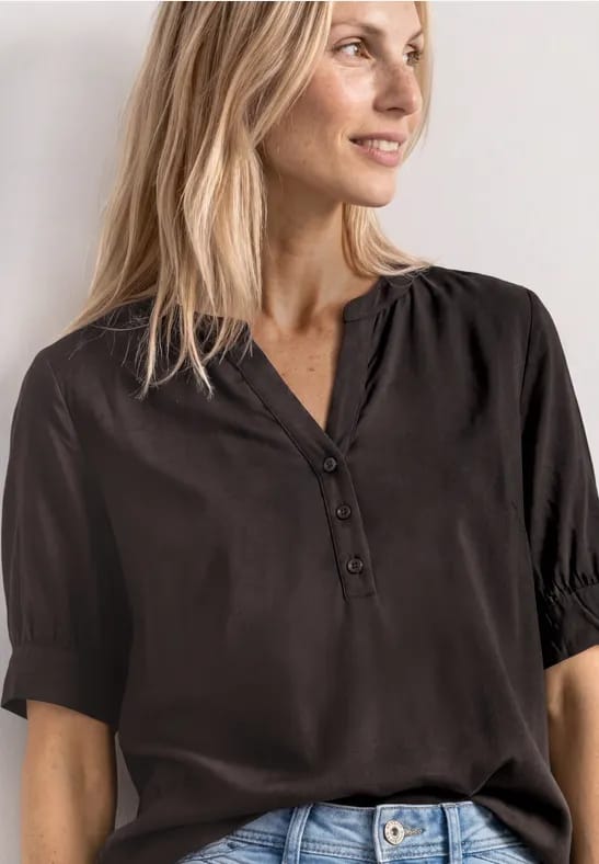 Blouse met korte mouwen, split in de hals en elastische zoom