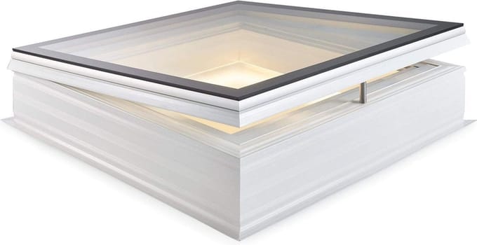 Skylux platdakvenster iWindow2 complete set - opengaande uitvoering met pvc-opstand 20/00 EP - LED 0400 x 0400 mm