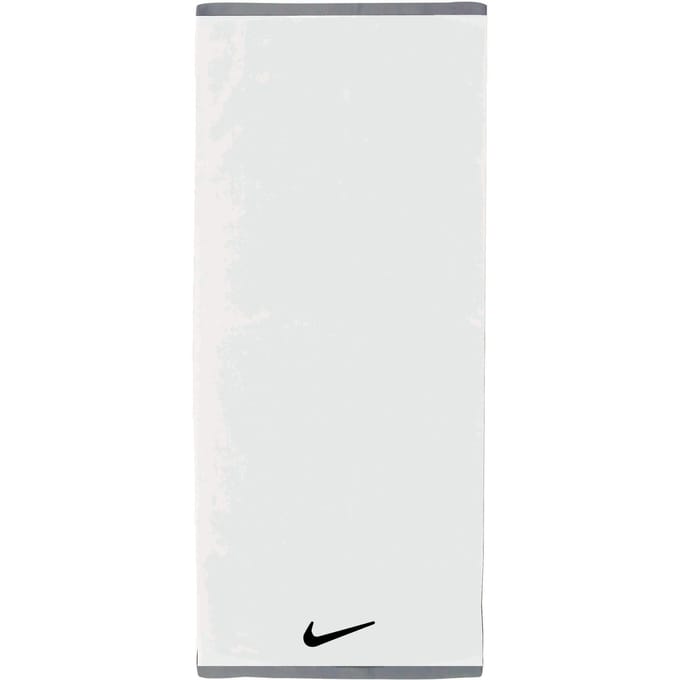 Nike Fundamental Handdoek Unisex
