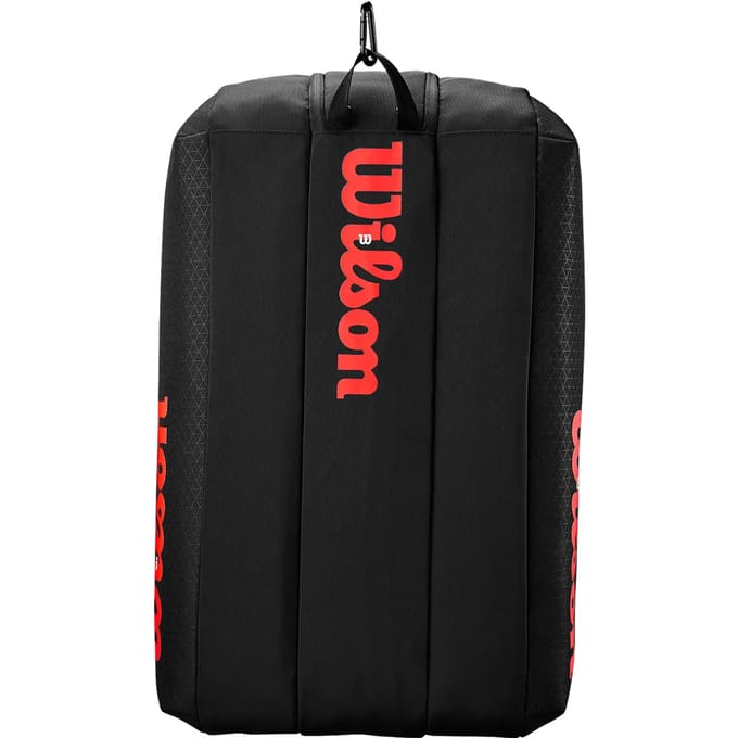 Tas van 15 tennisrackets Wilson Clash V3