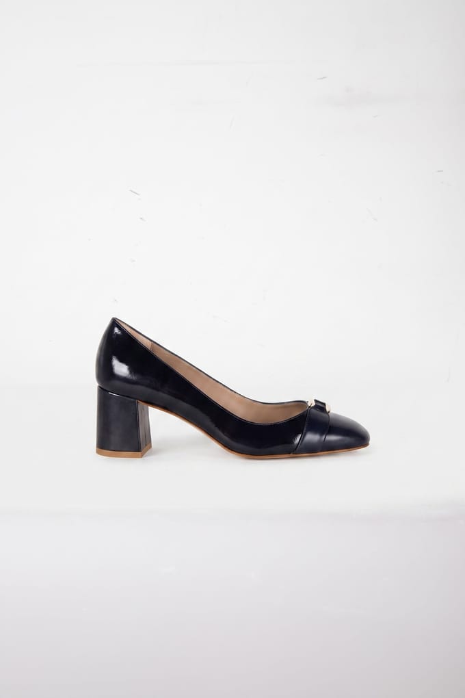 LK Bennett Kate Oloid Block Navy Maat: 36 | Pumps Outlet | Dames | Blauw